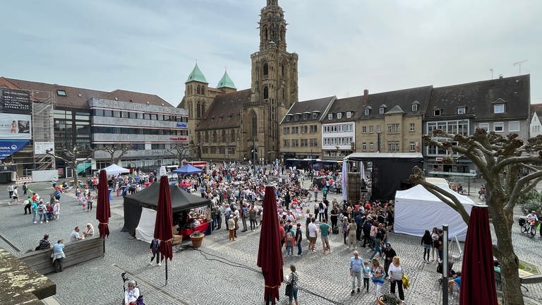 Verkaufsoffener Sonntag und Magie der Stimmen in Heilbronn (Foto: SWR)