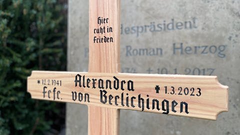 Grab von Alexandra Freifrau von Berlichingen (Foto: SWR)