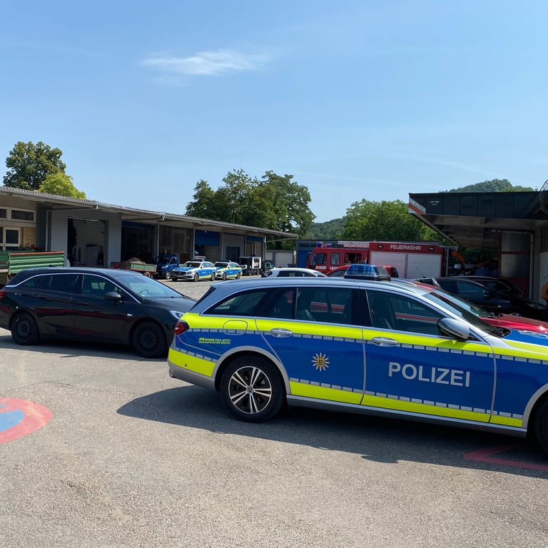 In Weinsberg ist ein Patient aus dem Maßregelvollzug des Klinikums am Weissenhof geflüchtet. Die Polizei fahndet nach ihm mit einem Großaufgebot.
