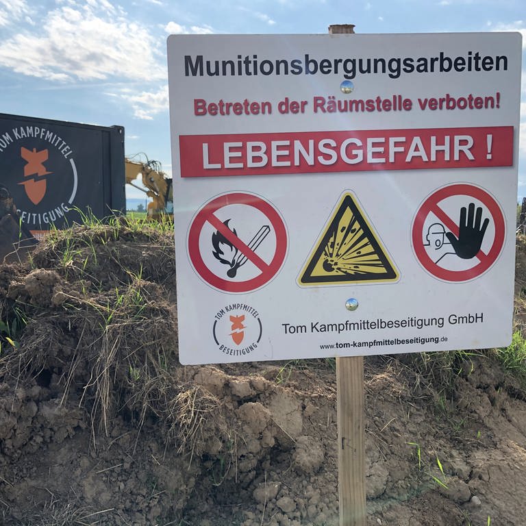 In 18 Meter Tiefe wird in Heilbronn-Böckingen nach Bomben gesucht.  (Foto: SWR)