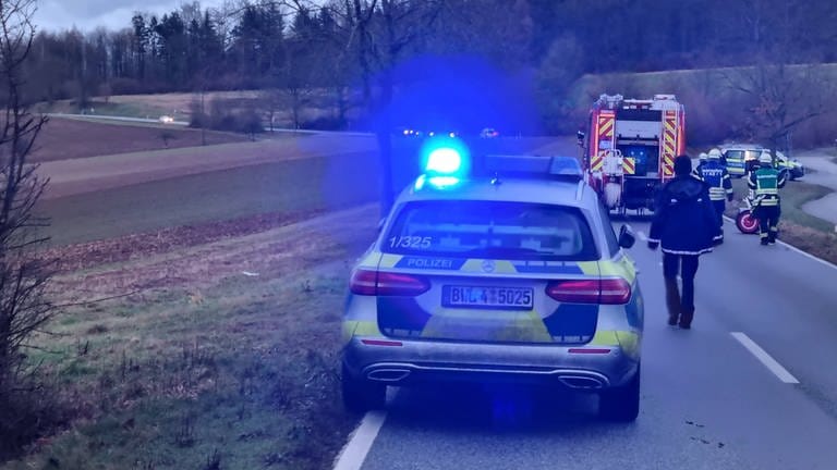 In Unfall verunglückte ein Mann tödlich mit seinem Auto. (Foto: 7aktuell.de)