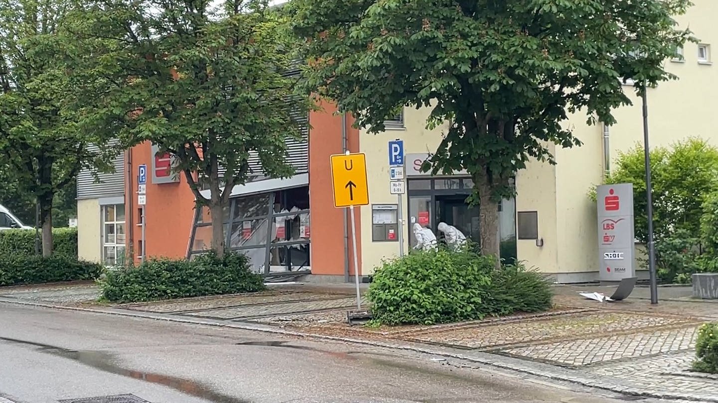 In dieser Bankfiliale in Kupferzell wurde ein Geldautomat gesprengt (Foto: SWR, Christoph Schöneberger)