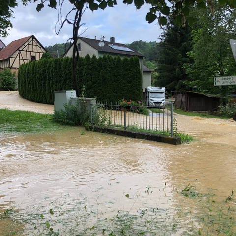 Auch in Boxberg-Angeltürn (Main-Tauber-Kreis) ist die Hochwasserlage angespannt.