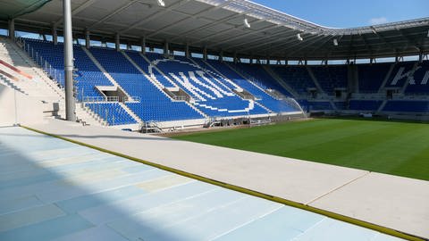 Die neue Nordttribüne des Karlsruher Wildparkstadions (Foto: Pressestelle, Eigenbetrieb Fußballstadion im Wildpark)