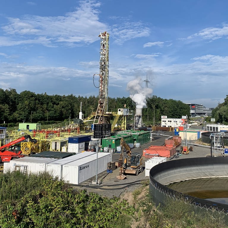 Geothermie im Kreis Karlsruhe: Die Anlage in Graben-Neudorf fördert erstmals Thermalwasser (Foto: SWR)