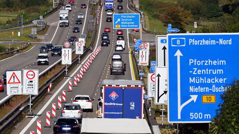 Dauerbaustelle A8 bei Pforzheim: Es kann noch Jahre dauern, bis Autofahrer wieder ohne Stau auf der A8 bei Pforzheim fahren können.