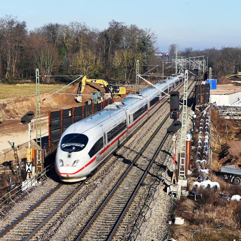 Die Rheintalbahn am Tunnel Rastatt wird verlegt (Foto: picture-alliance / Reportdienste, picture alliance/dpa | Uli Deck)
