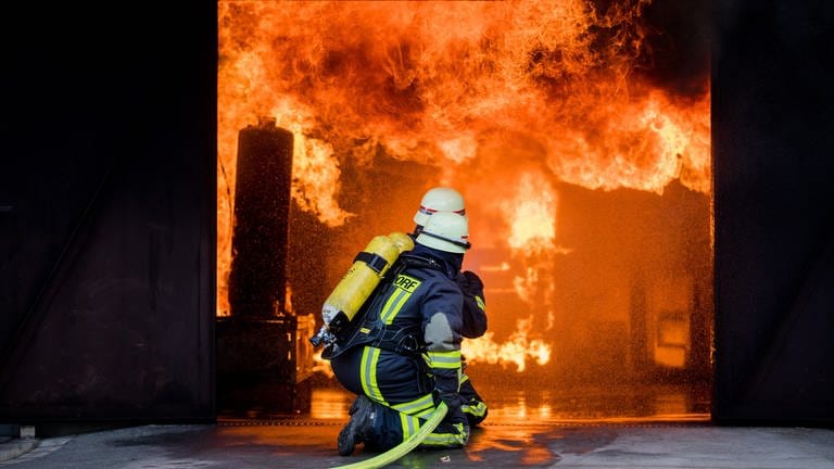 In Neubulach-Martinsmoos entsteht das erste Feuerwehrzentrum in Baden-Württemberg (Foto: picture-alliance / Reportdienste, Picture Alliance)
