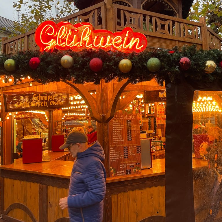 Der Weihnachtsmarkt 2022 in Rastatt ist eröffnet (Foto: SWR, Mathias Zurawski)
