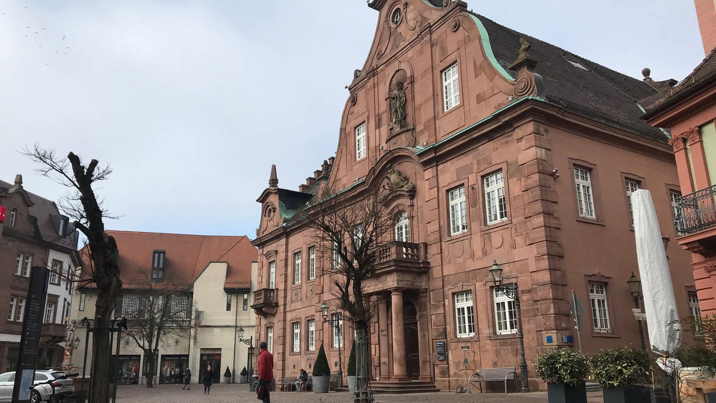 Rathaus in Ettlingen (Foto: SWR)