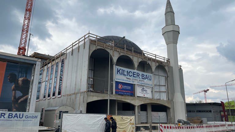 Moschee-Rohbau in Karlsruhe ist fertig (Foto: SWR)