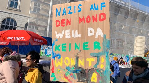 Bunter Protest gegen Rechts am Samstagnachmittag in Karlsruhe 
