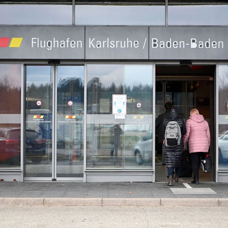 Flugplatz KarlsruheBaden-Baden (Foto: picture-alliance / Reportdienste, Picture Alliance Uli Deck)