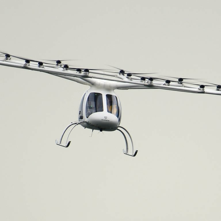 Ein Flugtaxi von Volocopter aus Bruchsal bei einem Testflug.
