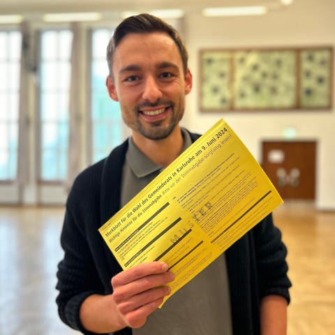 Christian Gotzmann aus Karlsruhe ist ehrenamtlicher Wahlhelfer