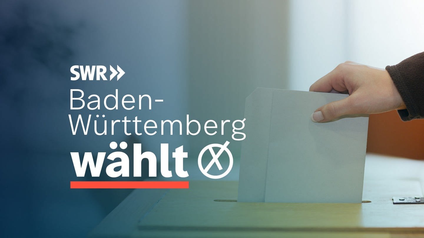 Kommunalwahl 2024 in Baden-Württemberg: Symbolbild Wahlzettel in Wahlurne mit Schriftzug 