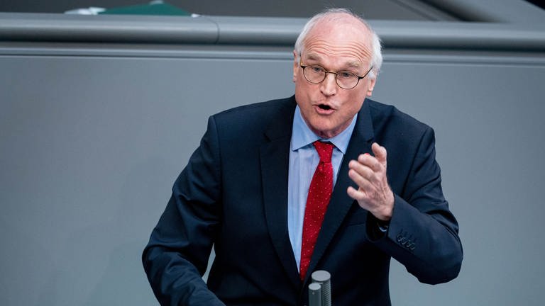 Lothar Binding (SPD) im Bundestag. Thema war die erste Lesung des Corona-Konjunkturpakets.