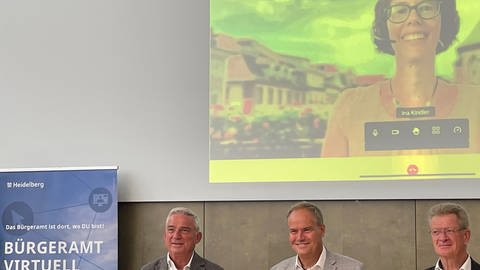 Innenminister Thomas Strobl (CDU) und Oberbürgermeister Eckart Würzner (parteilos) haben das digitale Bürgeramt in Heidelberg vorgestellt.  (Foto: SWR)