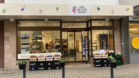 Der Rettermarkt in Mannheim verkauft gerettete Lebensmittel (Foto: SWR)