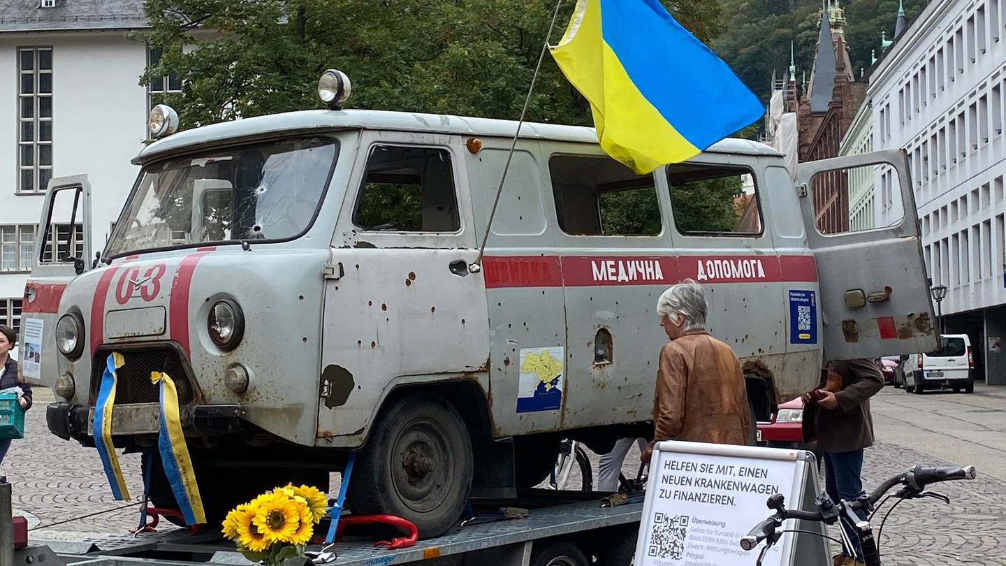 Krankenwagen auf dem Weg in die Ukraine: Diözese Rottenburg Stuttgart