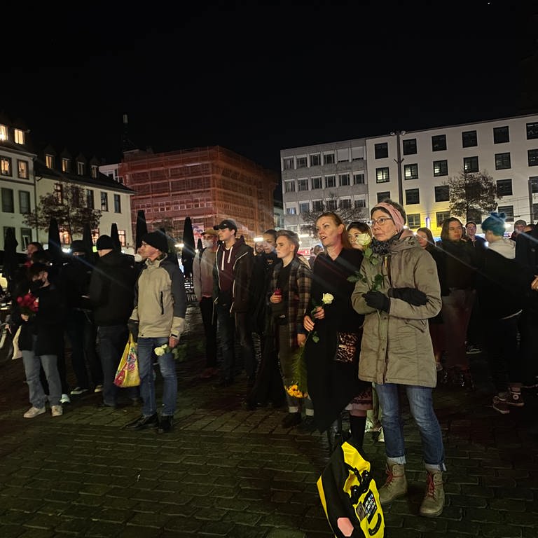 Mahnwache gegen Polizeigewalt in Mannheim (Foto: SWR)