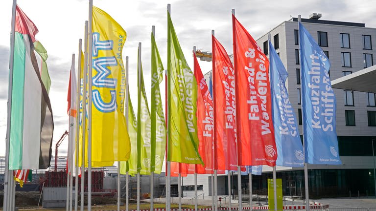 Die CMT, ursprünglich "Caravan, Motor,Touristik-Messe" firmiert jetzt unter den Namen "Urlaubsmesse CMT" (Foto: Landesmesse Stuttgart)