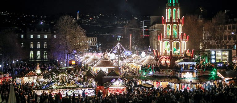 Der Weihnachtsmarkt in Stuttgart im Jahr 2019. (Foto: dpa Bildfunk, picture alliance/dpa | Christoph Schmidt)