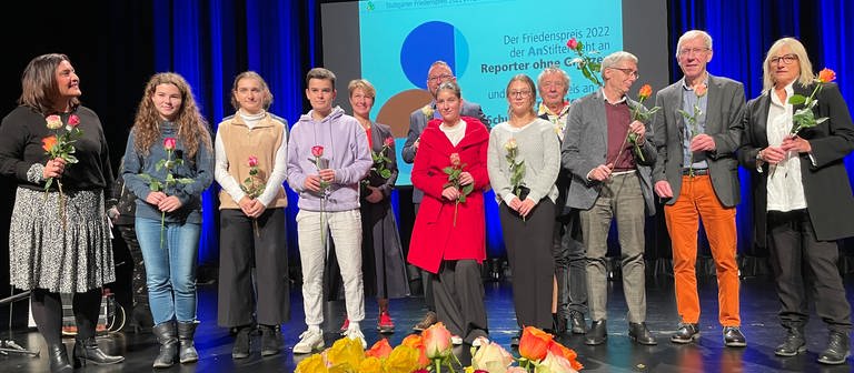 Preisträger des Stuttgarter Friendspreises bei der Preisverleihung (Foto: SWR, Katja Trautwein)