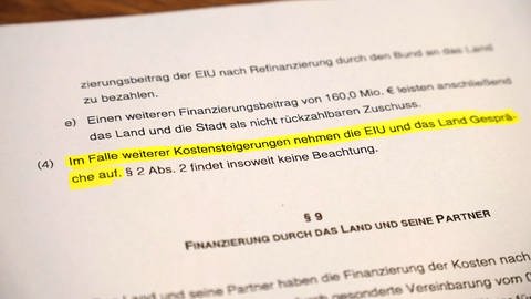 Der Finanzierungsvertrag zu Stuttgart 21 wurde im Jahr 2009 von den Projektpartnern unterzeichnet. (Foto: SWR)