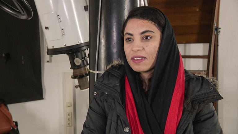 Amena Karimyan gründete die erste astronomische Gesellschaft für Frauen in Afghanistan. (Foto: SWR)