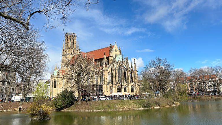 Die Johanneskirche am Stuttgarter Feuersee (Foto: SWR, Jana Prochazka)