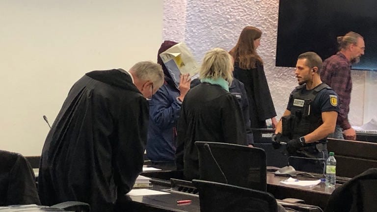 Angeklagter im Cold Case Sindelfingen vor dem Landgericht Stuttgart (Foto: SWR)
