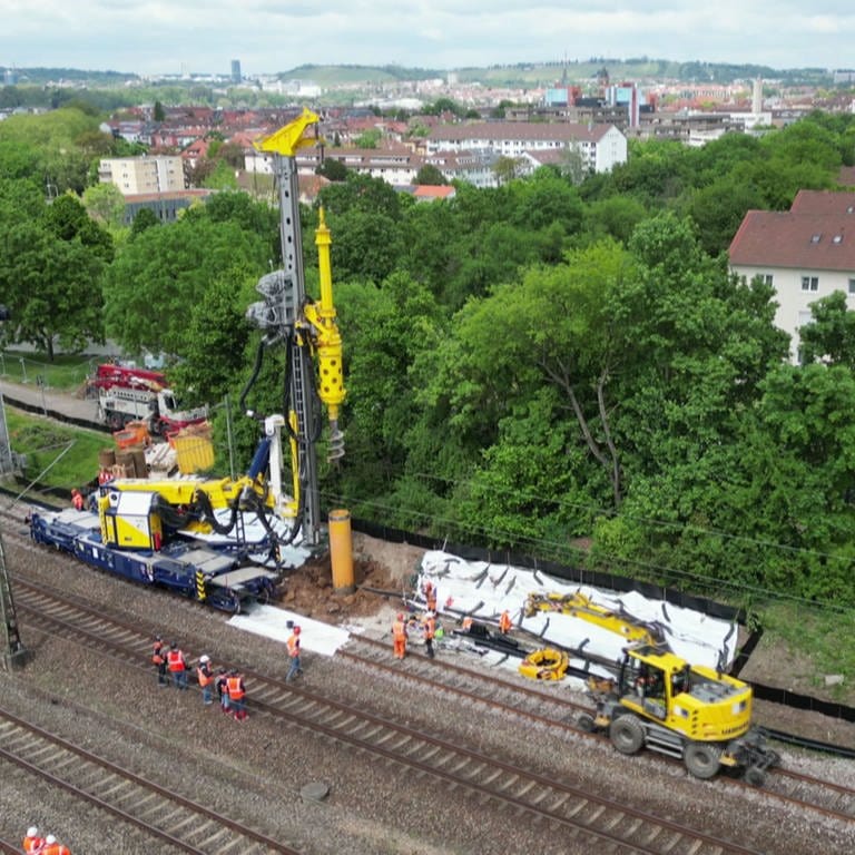 Der Blick auf die Baustelle bei Bad Cannstatt.  (Foto: Pressestelle, Deutsche Bahn)