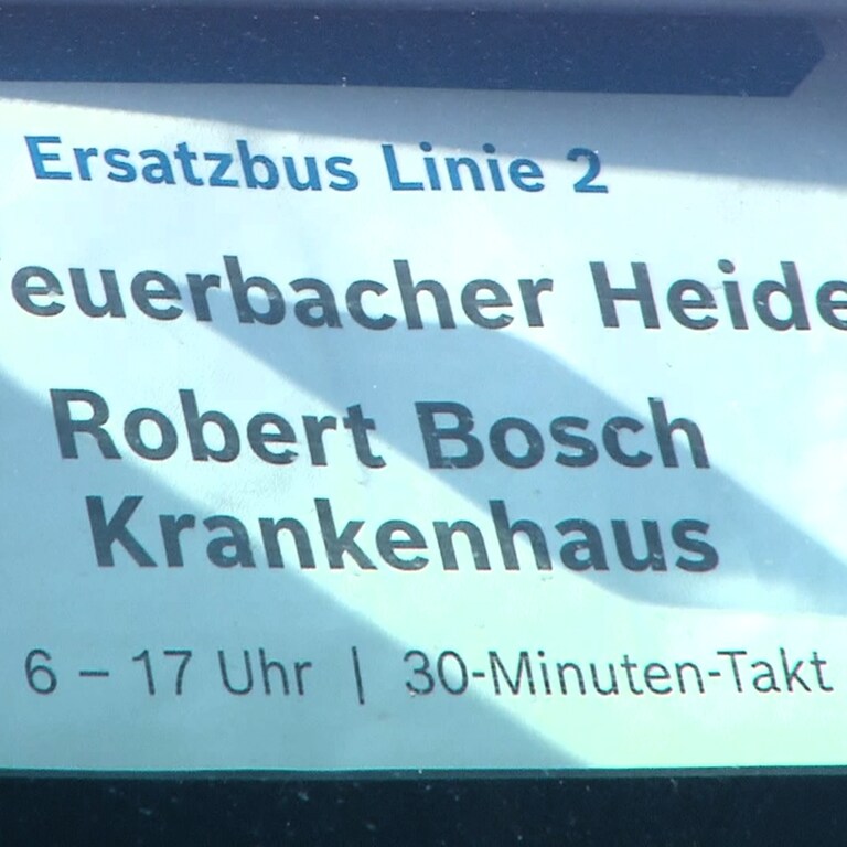 Zwei Bus-Shuttles als Ersatzverkehr hat das Robert-Bosch-Krankenhaus während der Streiktage eingerichtet. (Foto: SWR)