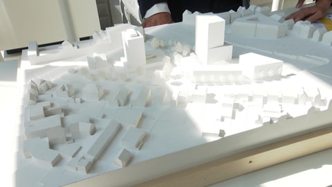 Modell von Wohnungen und Häuser in Miniaturform: Immobilienboom lässt nach