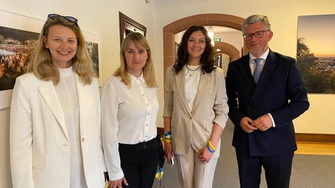 Ukrainische Politikerinnen und Botschafter Melnyk im Freiburger Rathaus (Foto: SWR, Jasmin Bergmann)