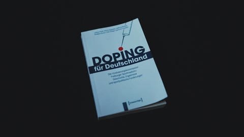 Bild aus dem SWR-Beitrag "Doping für Deutschland" über den jahrzehntelangen Betrug der Freiburger Sportmedizin (Foto: SWR)