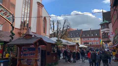 Weihnachtsmarkt in Freiburg (Foto: SWR, Robert Wolf)