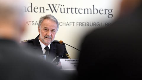 Bernhard Rotzinger noch als Freiburger Polizeipräsident (Foto: dpa Bildfunk, Patrick Seeger)