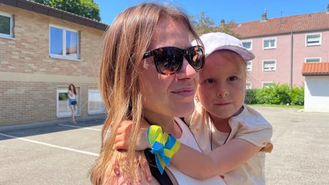 Olena Kravetz und ihre Tochter Christina (Foto: SWR)