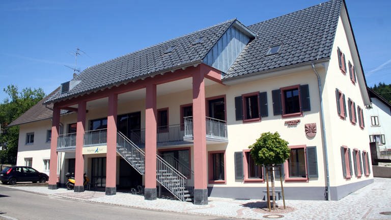 Rathaus Hasel im Kreis Lörrach (Foto: SWR)