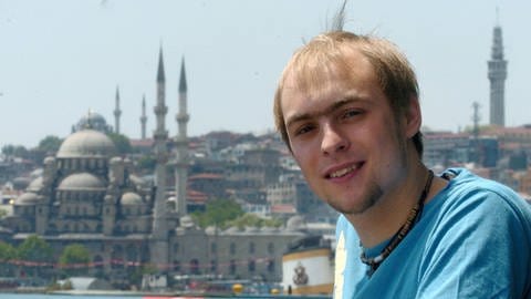 Vor 20 Jahren: Mit seinem Lied "Can't wait until tonight" ist Max Mutzke für Deutschland beim Eurovision Song Contest in Istanbul ins Rennen gegangen.