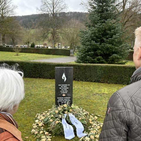 Zum 30. Jahrestag des Völkermords am Volk der Tutsi in Ruanda wurde in Lauchringen (Kreis Waldshut) ein Gedenkstein für die Opfer errichtet. Es ist der erste Gedenkstein auf deutschem Boden. 