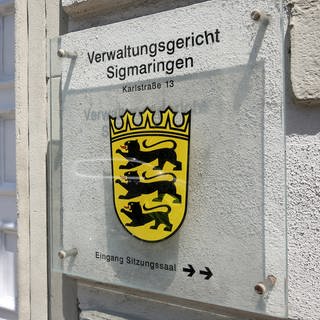 Ein Hinweisschild Verwaltungsgericht Sigmaringen (Foto: picture-alliance / Reportdienste, Thomas Warnack)