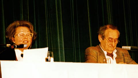 Trudel Wulle und Walter Schultheiß (Foto: Pressestelle,  Reutlinger Mundartwochen)