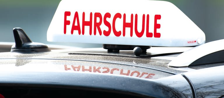 Am Amtsgericht Sigmaringen wurde gegen einen Fahrlehrer verhandelt (Foto: picture-alliance / Reportdienste, dpa Bildfunk, Swen Pförtner)