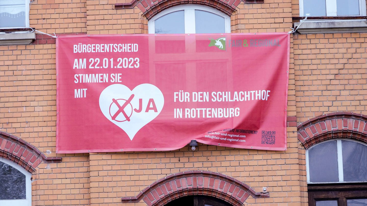 Plakat Bürgerentscheid zum Rottenburger Schlachthof (Foto: SWR, Harry Röhrle)