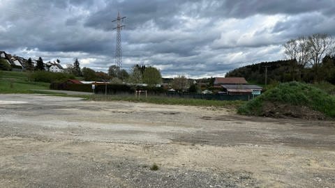 Die Containerunterkunft für Geflüchtete in Meßkirch (Kreis Sigmaringen) wird nicht auf dem Gelände einer Diskothek gebaut. Der Gemeinderat hat in seiner Sitzung am Dienstag für einen anderen Standort gestimmt. (Foto: SWR)
