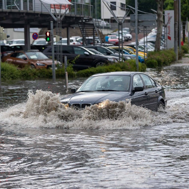 Überflutung in Reutlingen nach Starkregen 23.06.2021