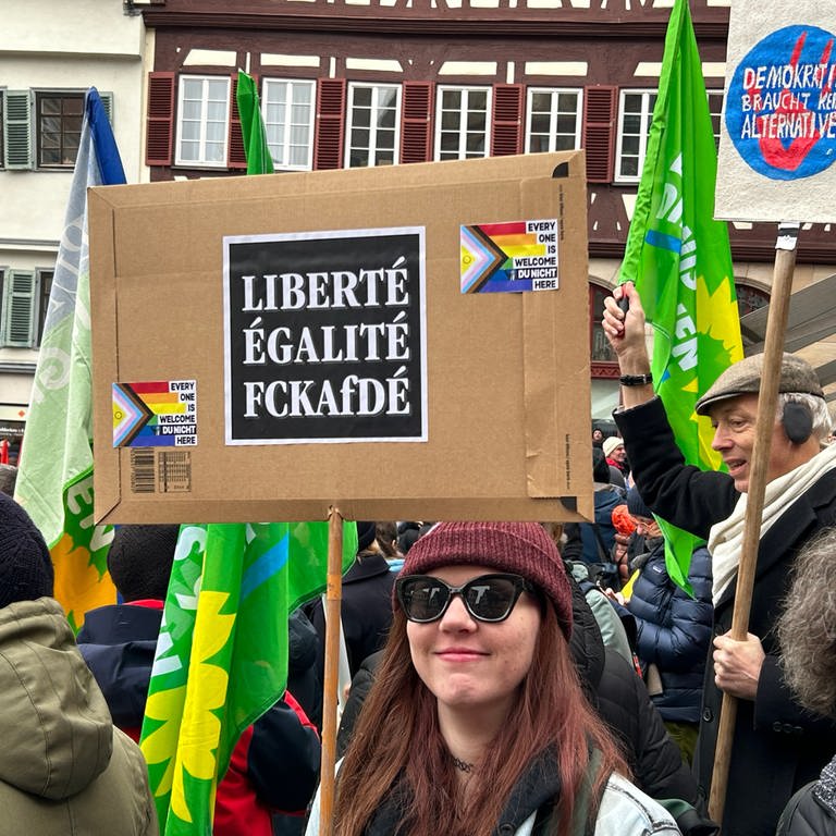 Demonstration gegen Rechtsextremismus in Tübingen (Foto: SWR, Leon Spachmann)